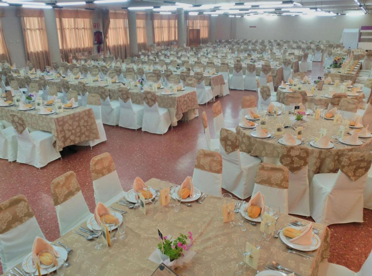 Malpartida de Cáceres Hotel Pena Cruz מראה חיצוני תמונה